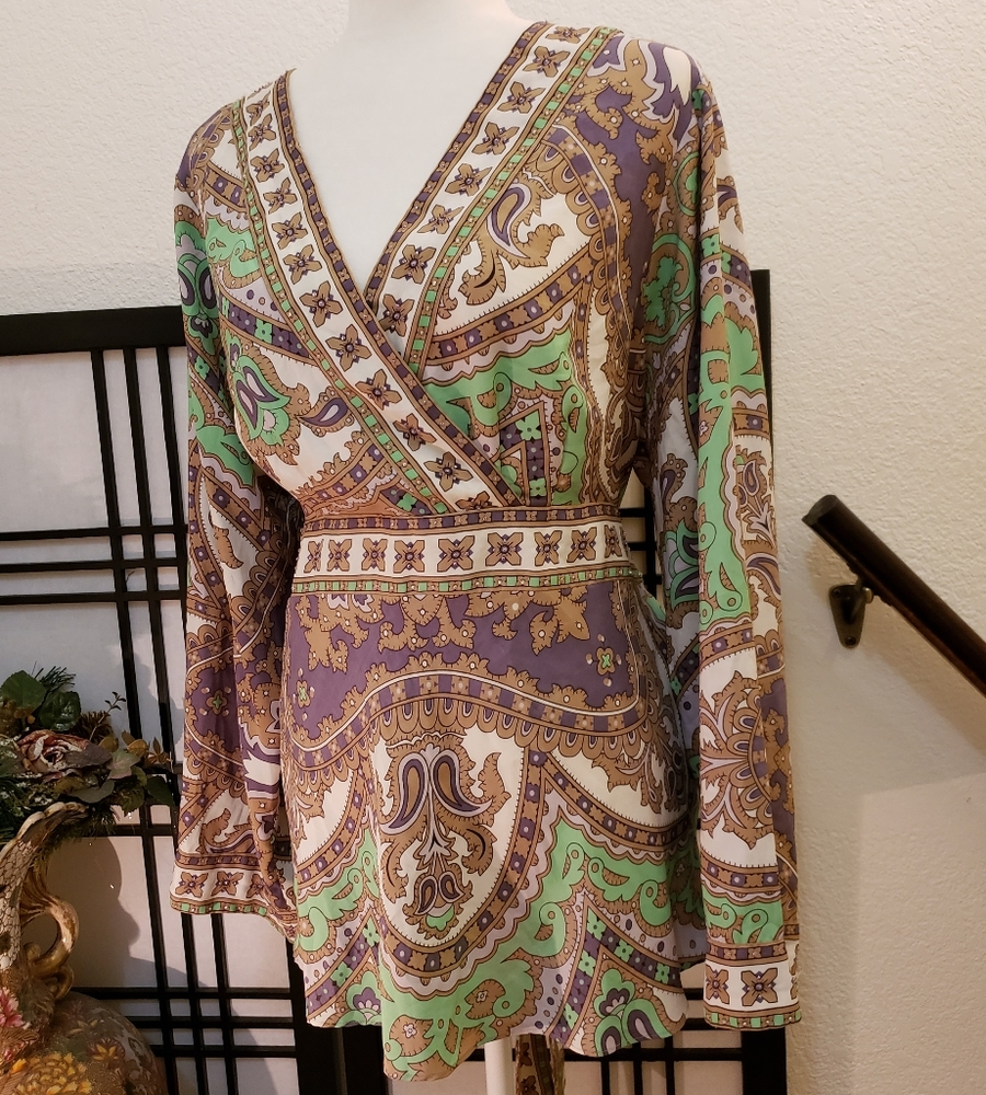 Blouse - Picture 3 of 8